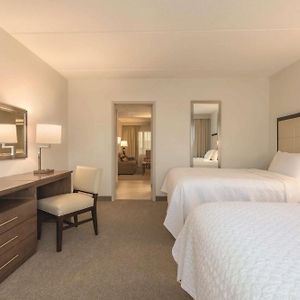 Queen Suite