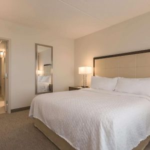 Upper Floors King Suite